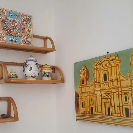 فندق مبيت وإفطار I Pupi Siciliani لينتيني